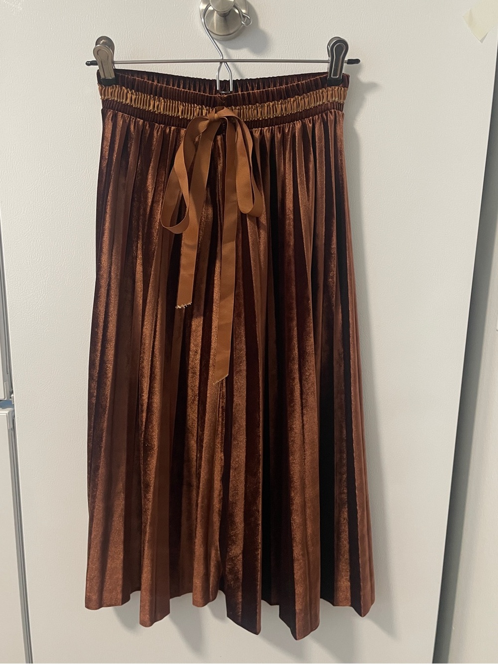 Women's Brown Velvet Pleated Midi Skirt